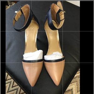 Ann Taylor Juliette ankle strap heel 👠